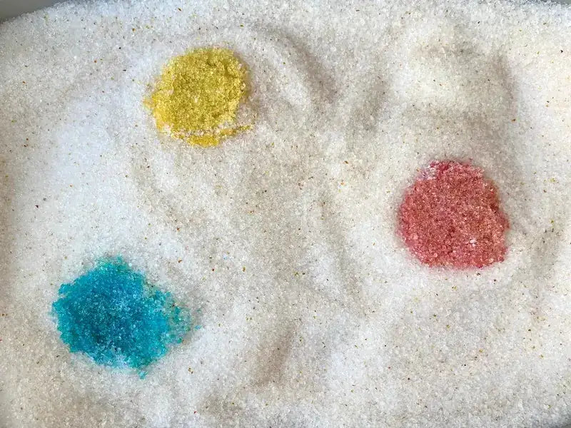 Pacha crystals change colour on contact with urine